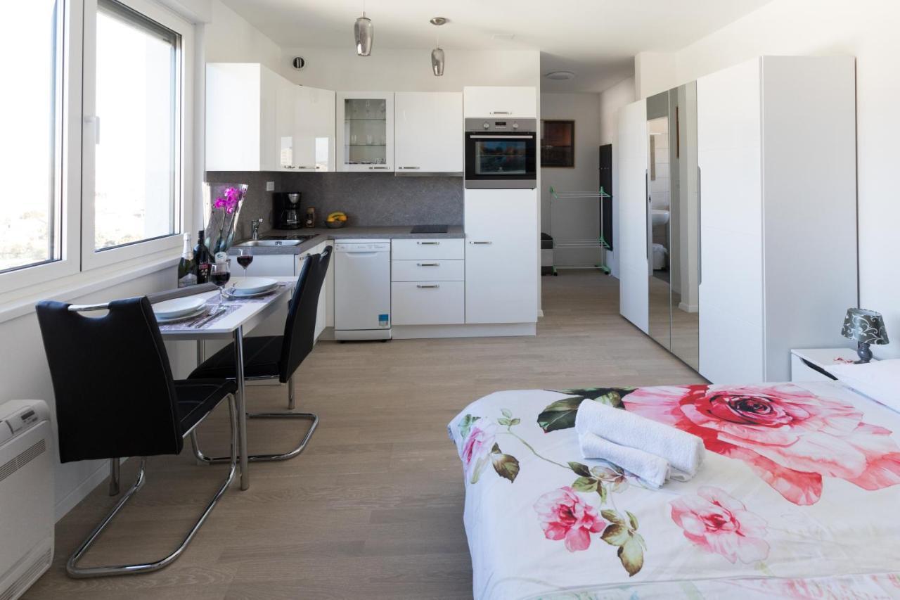 Studio Apartman Moonlight Zadar Luaran gambar